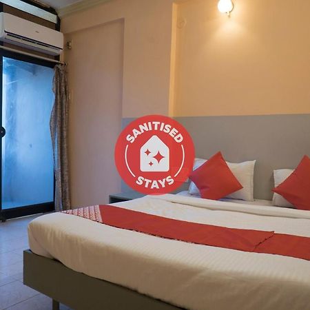 Oyo Flagship 37830 Hotel Aakar International Satara Bagian luar foto